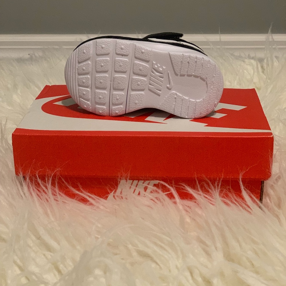 Toddler Nike Sneakers black white - Picture 3 of 7